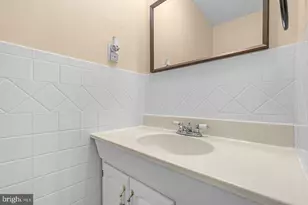 3807 Winchester Ln, Bowie, MD 20715 - Photo 10