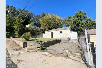 52 Bayou Avenue, Capitol Heights, MD 20743 - Photo 2