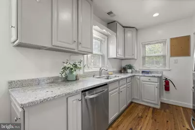 4810 Delaware Street, College Park, MD 20740 - Photo 6