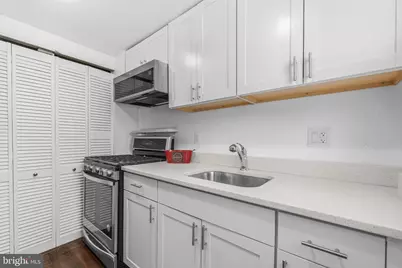 2733 Iverson Street #54, Temple Hills, MD 20748 - Photo 32