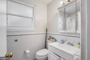 3113 Brightseat Rd, Hyattsville, MD 20785 - Photo 18