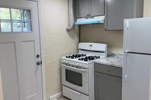5208 Edgewood Rd, College Park, MD 20740 - Photo 2