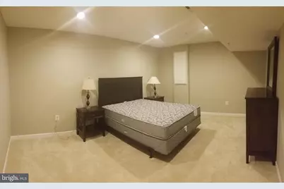 706 Rollins Avenue, Capitol Heights, MD 20743 - Photo 8