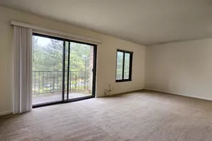 6982 Hanover Pkwy, Greenbelt, MD 20770 - Photo 4