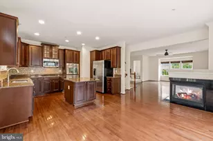 2107 Turleygreen Pl, Upper Marlboro, MD 20774 - Photo 6