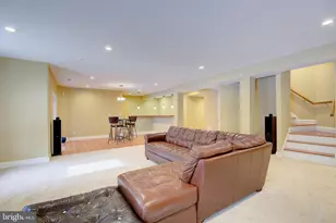 8105 Red Farm Ln, Bowie, MD 20715 - Photo 8