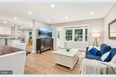8715 Crestmont Lane, Laurel, MD 20708 - Photo 16