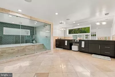 7005 Wells Parkway, Hyattsville, MD 20782 - Photo 32