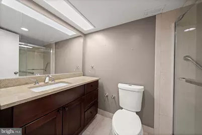 6100 Westchester Park Drive #1003, College Park, MD 20740 - Photo 16