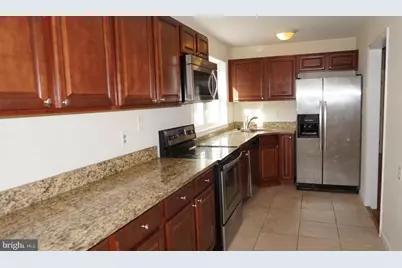 6620 Auburn Avenue, Riverdale, MD 20737 - Photo 2