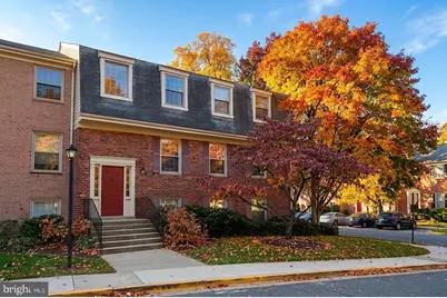 6022 Westchester Park Drive #301, College Park, MD 20740 - Photo 1