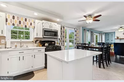 312 S Lake Drive, Stevensville, MD 21666 - Photo 4