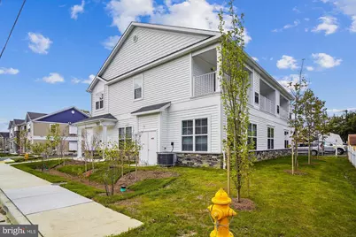 109 Dundee Avenue #202, Chester, MD 21619 - Photo 2