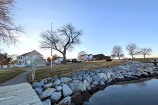 802 Broadcreek Dr, Stevensville, MD 21666 - Photo 4