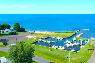 704 Cloverfields Dr, Stevensville, MD 21666 - Photo 2