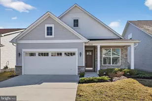 219 Broadwater Dr, Chester, MD 21619 - Photo 2