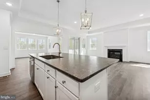 307 Kingfisher Ln, Chester, MD 21619 - Photo 8