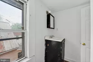 319 N Liberty St, Centreville, MD 21617 - Photo 34
