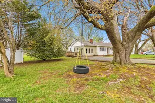 1803 Chester Dr, Chester, MD 21619 - Photo 4