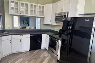 8013 Bridgepointe Dr, Chester, MD 21619 - Photo 6