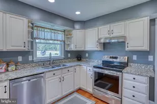 219 Overlook Dr, Queenstown, MD 21658 - Photo 22