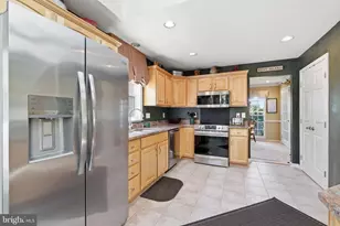303 Creeks End Ln, Stevensville, MD 21666 - Photo 8
