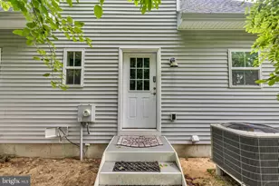 321 Front St, Crumpton, MD 21628 - Photo 44