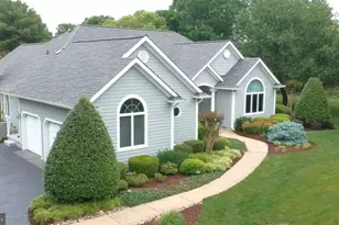 2812 Harvest Ct, Chester, MD 21619 - Photo 12