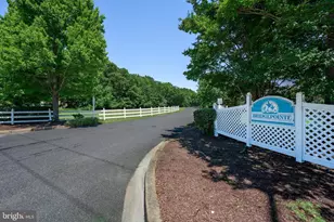 7013 Bridgepointe Dr, Chester, MD 21619 - Photo 48