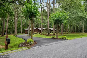 121 Eareckson Ln, Stevensville, MD 21666 - Photo 2