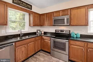 2004 Bridgepointe Dr, Chester, MD 21619 - Photo 6