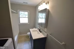 6808 Main St, Queenstown, MD 21658 - Photo 12