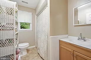719 Old Love Point Rd, Stevensville, MD 21666 - Photo 22