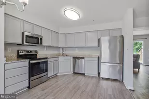 346 Creekside Commons Ct, Stevensville, MD 21666 - Photo 8
