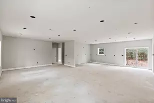 17881 Three Notch Rd, Dameron, MD 20628 - Photo 4