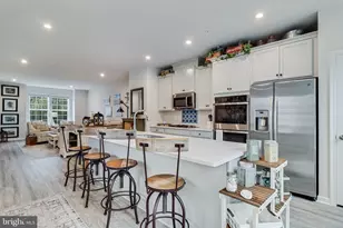 44183 Goldenzelle Wy, California, MD 20619 - Photo 6