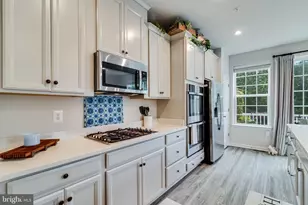 44183 Goldenzelle Wy, California, MD 20619 - Photo 8