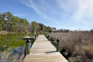 20938 Olen Mattingly Rd, Avenue, MD 20609 - Photo 2