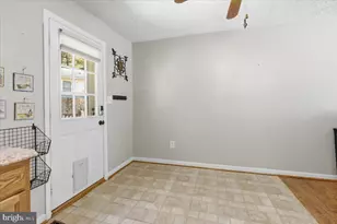 41886 Stephen Young Ct, Hollywood, MD 20636 - Photo 8
