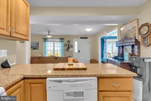 14005 Cornfield Harbor Dr, Scotland, MD 20687 - Photo 14