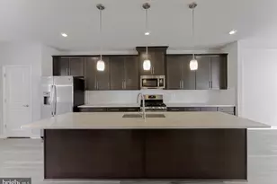 23296 Sugar Pine Ln, California, MD 20619 - Photo 10