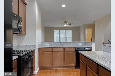 43526 Marguerite Way, California, MD 20619 - Photo 12