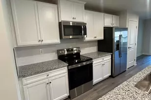 23052 Wetstone Ln, California, MD 20619 - Photo 32