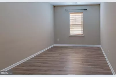 23560 F D R Boulevard #402, California, MD 20619 - Photo 10