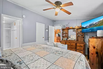 45857 N Poteat Court, California, MD 20619 - Photo 12