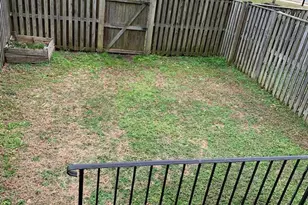 21910 Weeping Willow Ln, Lexington Park, MD 20653 - Photo 2