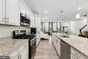 45429 Englewood Wy, California, MD 20619 - Photo 4