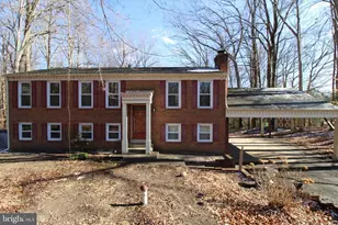 29778 Oak Rd, Mechanicsville, MD 20659 - Photo 2