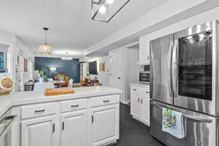 23104 Sweetbay Ln, California, MD 20619 - Photo 6