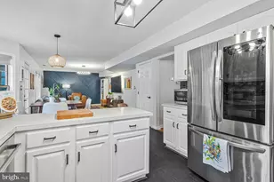 23104 Sweetbay Ln, California, MD 20619 - Photo 12